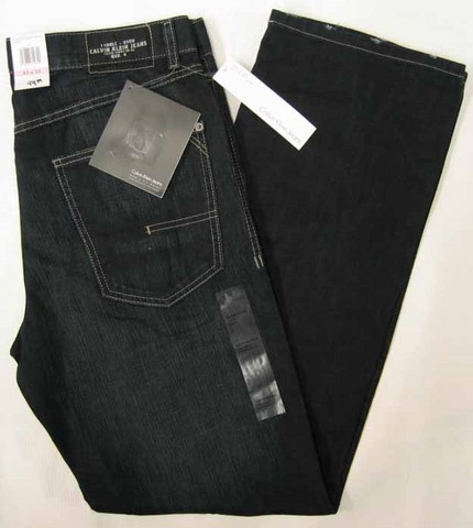 Calvin Klein Men's MB98A20 relaxed fit, straight leg denim jeans.