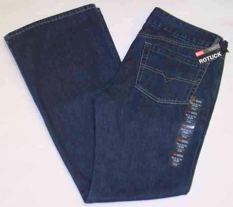 Diesel Low Waist jeans, Diesel relaxed boot cut Low Waist jeans, Hamper's Jeans Toronto Ontario.