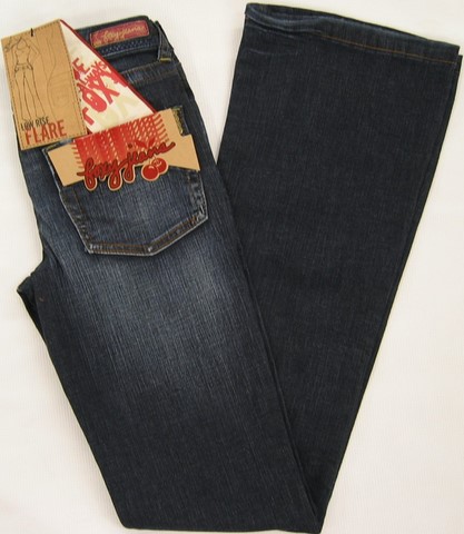 Foxy 830BBX 5 pocket denim jeans, Foxy ladies stretch 830BBX low rise, flare, 5 pocket denim jeans, Hamper's Jeans Toronto Ontario.