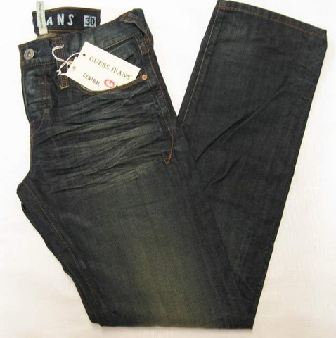 Guess Central Jeans, Guess Regular fit, Low rise, straight leg. Central Guess Jeans, Hamper's Jeans Toronto Ontario.