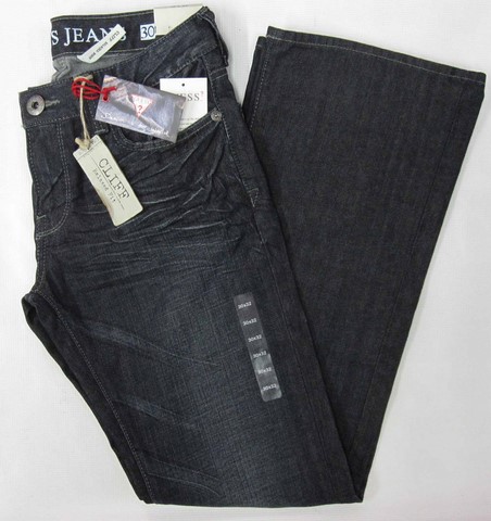 Guess Cliff denim jeans, Men's Guess Cliff relaxed fit MB00842R9A0, medium rise, boot cut denim jeans, Hamper's Jeans Toronto Ontario.