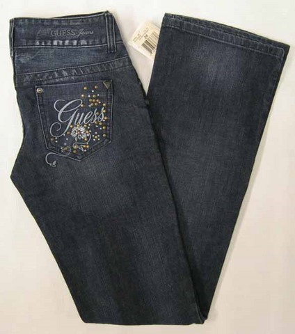 Guess Daredevil denim jeans, Ladies Guess Daredevil stretch, slim fit, low rise, boot cut denim jeans, Hamper's Jeans Toronto Ontario.