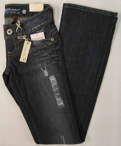 Guess Daredevil denim jeans, ladies Guess Daredevil stretch, slim fit, low rise, boot cut denim jeans, Hamper's Jeans Toronto Ontario.