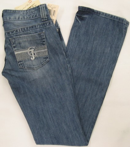 Guess Daredevil jeans, Guess ladies Daredevil stretch jeans, low rise, slim fit, boot cut, light stone wash logo jean, Hamper's Jeans Toronto Ontario.