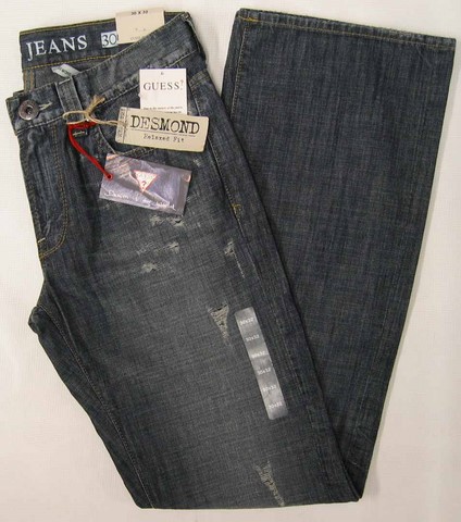 Guess Desmond denim jeans, Men's Guess Desmond relaxed fit, low rise, straight leg denim jeans, Hamper's Jeans Toronto Ontario.