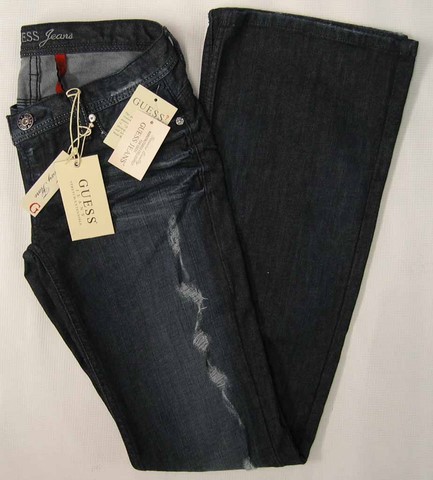 Guess Foxy Flare denim jeans, Ladies Guess Foxy Flare stretch, slim fit, low rise, Flare leg denim jeans, Hamper's Jeans Toronto Ontario.