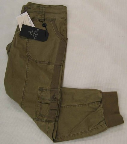 Guess Cargo Capri, ladies Guess Cargo Capri, stretch low rise, olive denim jeans, Hamper's Jeans Toronto Ontario.