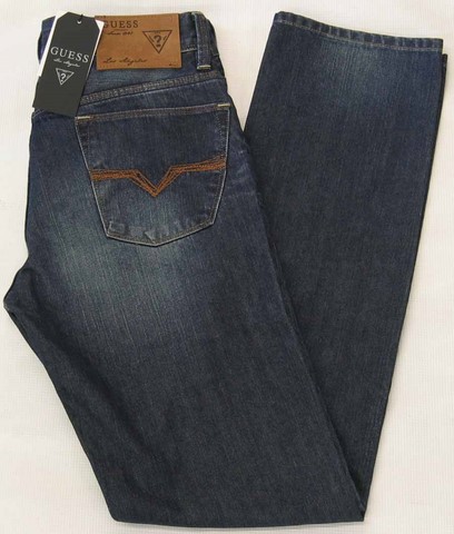 Guess Lincoln denim jeans, Men's Guess Lincoln slim fit, low rise, narrow leg denim jeans, Hamper's Jeans Toronto Ontario.