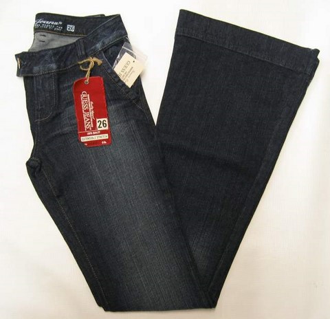 Guess Trouser jeans, Ladies Guess dark blue trouser jeans, Trouser Guess stretch jeans, Hamper's Jeans Toronto Ontario.