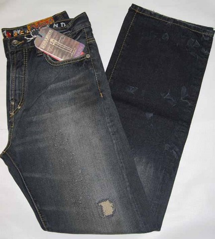 Parasuco 9316KDV jeans, Parasuco 9316KDV new style pockets and knees, embroidery inside waist band, abrasion designs, color blasted blue and black, denim jeans, Hamper's Jeans Toronto Ontario.