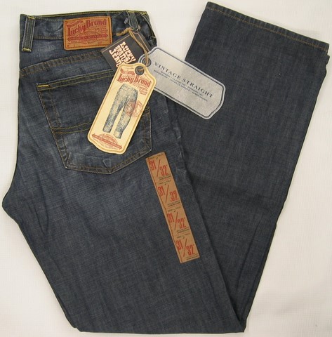 Lucky Brand Vintage straight jeans, Lucky Men's jeans, Lucky straight leg, classic fit jeans, Hamper's Jeans Toronto Ontario.