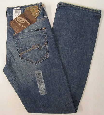 Mavi Martin denim jeans, Men's Mavi Martin denim jeans, Mavi low rise straight leg denim jeans, Hamper's Jeans Toronto Ontario.