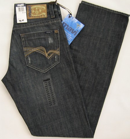 Mavi Martin denim jeans, Mavi men's Martin denim jeans, Mavi low rise, straight leg jeans, Hamper's Jeans Toronto Ontario.