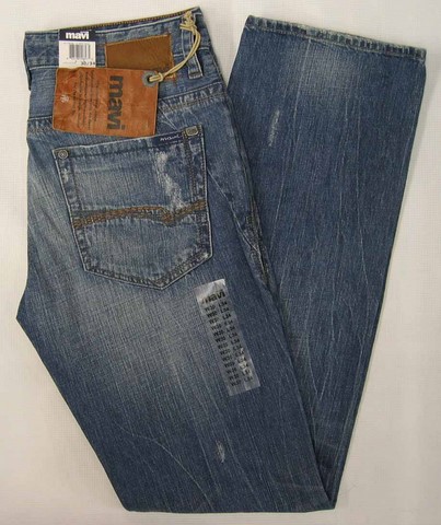 Mavi Martin denim jeans, Men's Mavi Martin low rise straight leg denim jeans, Hamper's Jeans Toronto Ontario.