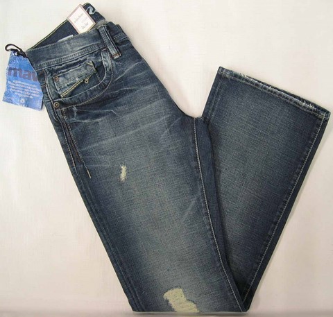 Mavi Mitch denim jeans, Men's Mavi Mitch denim jeans, Mavi low rise, boot cut jeans, Hamper's Jeans Toronto Ontario.