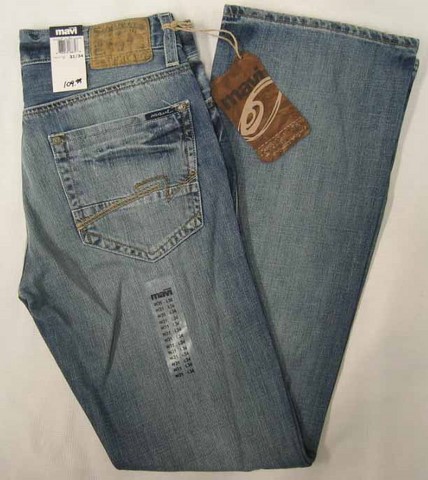 Mavi Mitch denim jeans, Men's Mavi Mitch denim jeans, Mavi low rise, boot cut jeans, Hamper's Jeans Toronto Ontario.