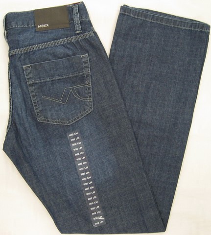 Mexx 5 pockets jeans, Mexx Men's regular fit, low waist jeans, Mexx 5 pockets straight leg jeans, Hamper's Jeans Toronto Ontario.