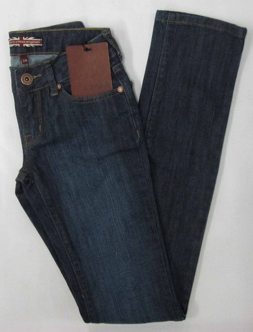 Moto Straight denim jeans, Ladies Moto stretch straight leg denim jeans, Hamper's Jeans Toronto Ontario.