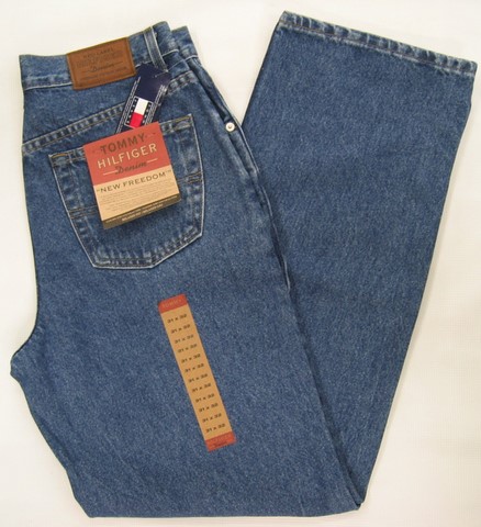 Tommy Hilfiger New Freedom jeans, Tommy Hilfiger New Freedom stone wash blue, relaxed fit, tapered leg jeans, Hamper's Jeans Toronto Ontario.