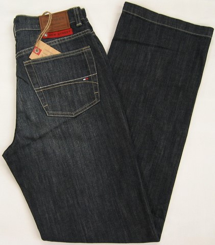 Tommy Hilfiger The Street denim jeans, Tommy Hilfiger men's stretch The Street, relaxed fit, straight leg denim jeans, Hamper's Jeans Toronto Ontario.