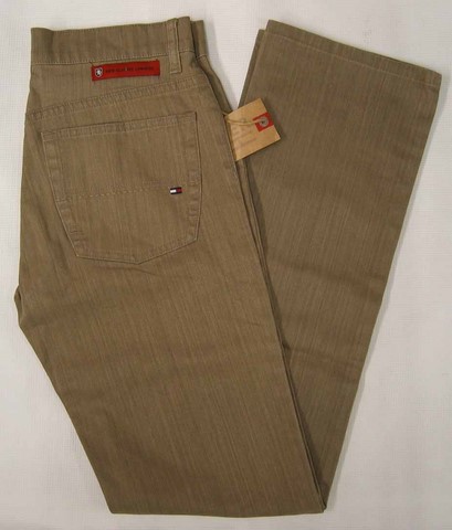 Tommy Hilfiger New Classic denim jeans, men's Tommy Hilfiger stretch, regular fit, low rise straight leg denim jeans, Hamper's Jeans Toronto Ontario.