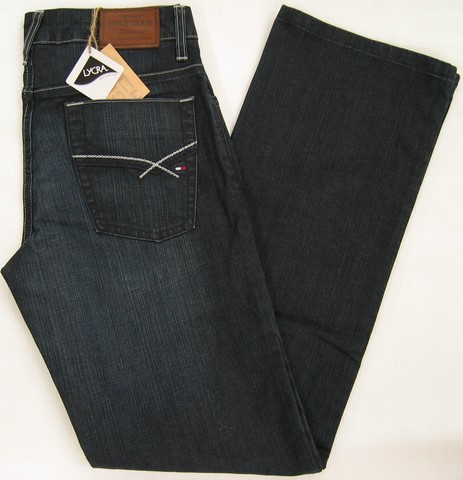 Tommy Hilfiger Sloane Fit denim jeans, Tommy Hilfiger men's stretch Sloane, regular straight fit denim jeans, Hamper's Jeans Toronto Ontario.