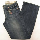 Guess Cliff jeans, Guess Cliff easy fit M807432, regular rise, boot cut, darker blue wash/sandblasting with whiskers, Hamper's Jeans Toronto Ontario.