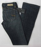 Parasuco 8-IT jeans, Parasuco ladies 8-IT stretch jeans, slim fit, low rise, boot cut jeans, Hamper's Jeans Toronto Ontario.