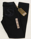 Silver Suki denim jeans, Ladies Silver Suki stretch, stretch mid rise, skinny marilyn dark ink denim jeans, Hamper's Jeans Toronto Ontario.