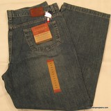 Tommy Hilfiger Jeans, The Street Jeans, relaxed straight leg, blue stonewash, Hamper's Jeans Toronto Ontario.